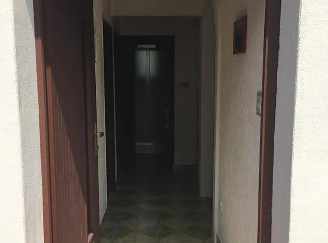 With Parking Space Povile, - 14491 Appartamento